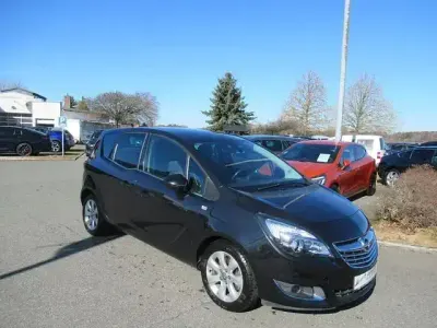 Begagnad Opel Meriva Innovation 140 HK (102 kW) 2015 Svart Minibuss