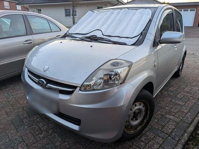 Grau Gebraucht 2009 Subaru Justy Kleinwagen | 3.000 € (Etwas zu teuer)