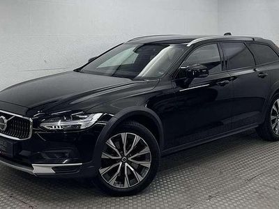 Begagnad Volvo V90 CC 197 HK (144 kW) 2022 Svart Kombi