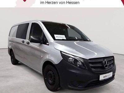 Brillantsilber metallic Gebraucht 2020 Mercedes Vito Van | 20.890 € (Superpreis)