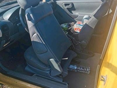 Brugt Opel Corsa 2001 Gul Hatchback