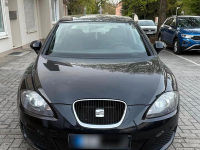 Używany Seat Leon 125 KM (91 kW) 2010 Czarny Hatchback