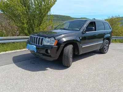 Usata Jeep Grand Cherokee Overland 218 CV (160 kW) 2007 Nero SUV