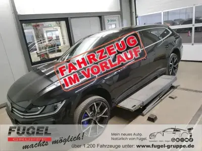 Gebraucht VW Arteon R 320 PS (235 kW) 2022 Deep black perleffekt Limousine