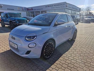 Gebraucht Fiat 500e La Prima 86 kW (118 PS) 2021 Himmel blau dreischichtlack Cabrio