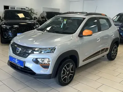 Gebraucht Dacia Spring Comfort Plus 33 kW (45 PS) 2022 Silber Kleinwagen