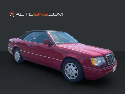 Gebraucht Mercedes E320 220 PS (161 kW) 1994 Rot Cabrio