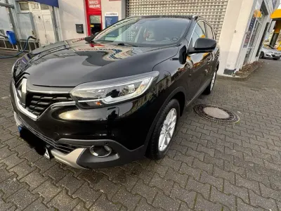 Gebraucht Renault Kadjar 110 PS (80 kW) 2015 Schwarz SUV