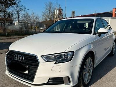 Second-hand Audi A3 Design 150 CP (110 kW) 2020 Alb Berlinǎ