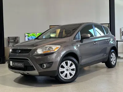 Gebraucht Ford Kuga Champions Edition 140 PS (102 kW) 2012 Braun SUV