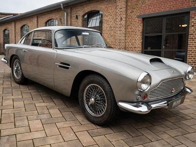 Gebraucht Aston Martin DB4 239 PS (175 kW) 1960 Silber Coupé