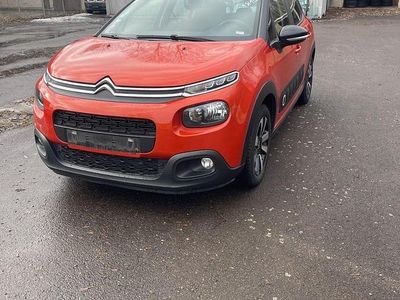 Gebraucht Citroën C3 82 PS (60 kW) 2018 Rot Kleinwagen