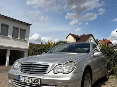 Gebraucht Mercedes C180 Classic 143 PS (105 kW) 2004 Grau Limousine