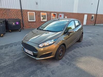 Braun Gebraucht 2013 Ford Fiesta Trend Kleinwagen | 2.900 € (Superpreis)