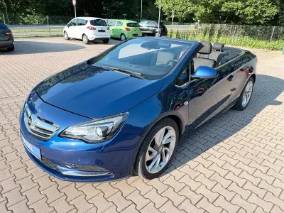 Gebraucht Opel Cascada Edition 194 PS (142 kW) 2013 Blau Cabrio