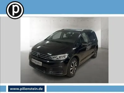 Gebraucht VW Touran Active 150 PS (110 kW) 2021 Schwarz Van / Kleinbus