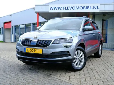 Gebraucht Skoda Karoq Business Line 110 PS (80 kW) 2021 Grau SUV