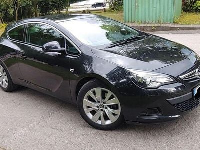 Opel Astra GTC