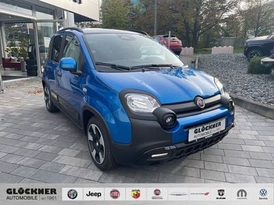 Blau Gebraucht 2024 Fiat Panda Kleinwagen | 18.850 € (Teuer)
