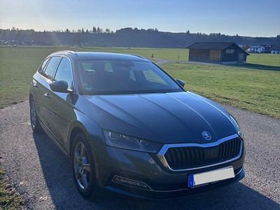 Second-hand Skoda Octavia Style 150 CP (110 kW) 2020 Gri Break