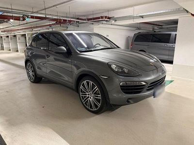 Second-hand Porsche Cayenne S Chrono 382 CP (280 kW) 2013 SUV
