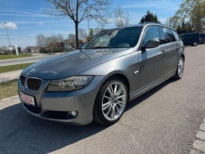 Gebraucht BMW 325 Sport Line 218 PS (160 kW) 2010 Grau Kombi