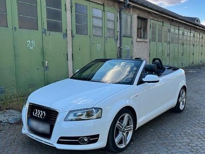Gebraucht Audi A3 Cabriolet S-Line 140 PS (102 kW) 2011 Weiß Cabrio
