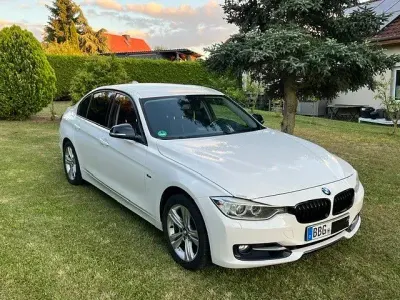 Gebraucht BMW 320 Sport Line 184 PS (135 kW) 2012 Weiß Limousine