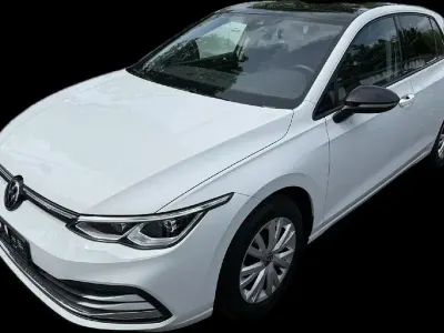 Gebraucht VW Golf VIII Move 116 PS (85 kW) 2023 Pure white Limousine