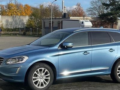 Gebraucht Volvo XC60 Business Edition 190 PS (139 kW) 2016 Blau SUV