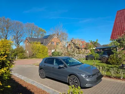 Używany VW Golf VII Active 150 KM (110 kW) 2021 Szary Hatchback