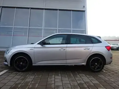 Gebraucht Skoda Scala Monte Carlo 150 PS (110 kW) 2021 Silber Kleinwagen
