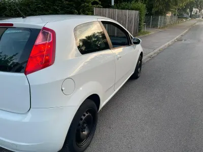 Gebraucht Fiat Punto 65 PS (47 kW) 2006 Weiß Kleinwagen