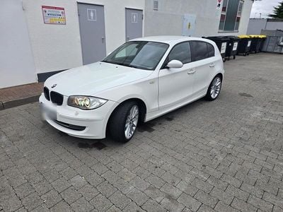 Usata BMW 118 143 CV (105 kW) 2008 Bianco Utilitaria