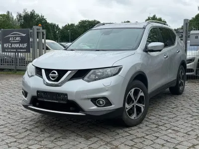 Gebraucht Nissan X-Trail Acenta 131 PS (96 kW) 2017 Silber SUV