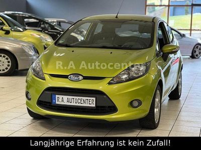 Gebraucht Ford Fiesta Trend 82 PS (60 kW) 2009 Grün Kleinwagen