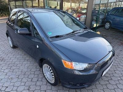 Gebraucht Mitsubishi Colt Inform 75 PS (55 kW) 2009 Grau Kleinwagen