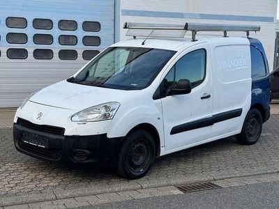Gebraucht Peugeot Partner 75 PS (55 kW) 2013 Weiß Van / Kleinbus