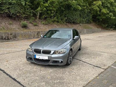 BMW 325