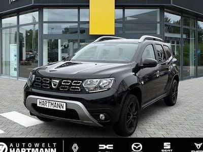 Begagnad Dacia Duster Celebration 150 HK (110 kW) 2020 Svart SUV