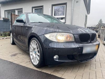 gebraucht BMW 118 i Limited M-Paket 143PS Carbon-Black