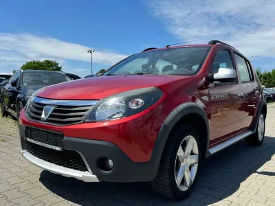 Gebraucht Dacia Sandero Stepway 84 PS (61 kW) 2012 Limousine
