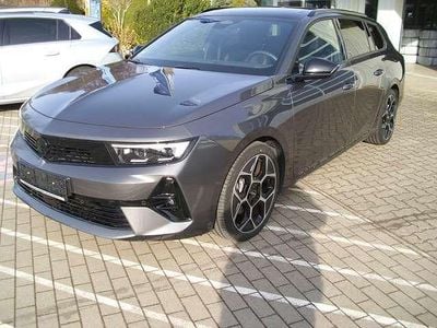 Gebraucht Opel Astra Ultimate 131 PS (96 kW) 2024 Vulkan grau Kombi
