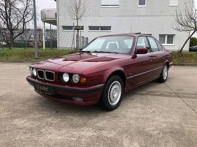 Gebraucht BMW 518 116 PS (85 kW) 1994 Rot Limousine