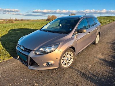 Gebraucht Ford Focus Titanium 116 PS (85 kW) 2012 Braun Kombi