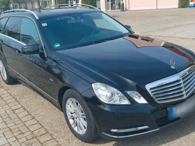 Gebraucht Mercedes E250 204 PS (150 kW) 2010 Schwarz Kombi