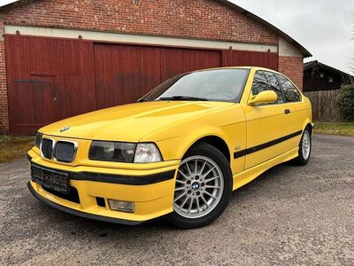 Gebraucht BMW 318 M Sport 140 PS (102 kW) 1998 Gelb Limousine
