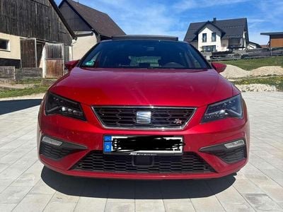 Usata Seat Leon ST 184 CV (135 kW) 2018 Rosso Station wagon
