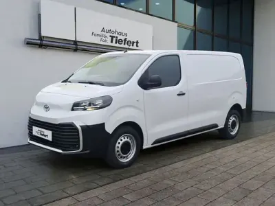 Gebraucht Toyota Proace 144 PS (105 kW) 2024 Weiß Van / Kleinbus