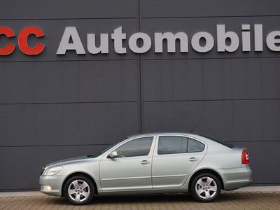 Grün Gebraucht 2009 Skoda Octavia Elegance Limousine | 6.880 € (Teuer)
